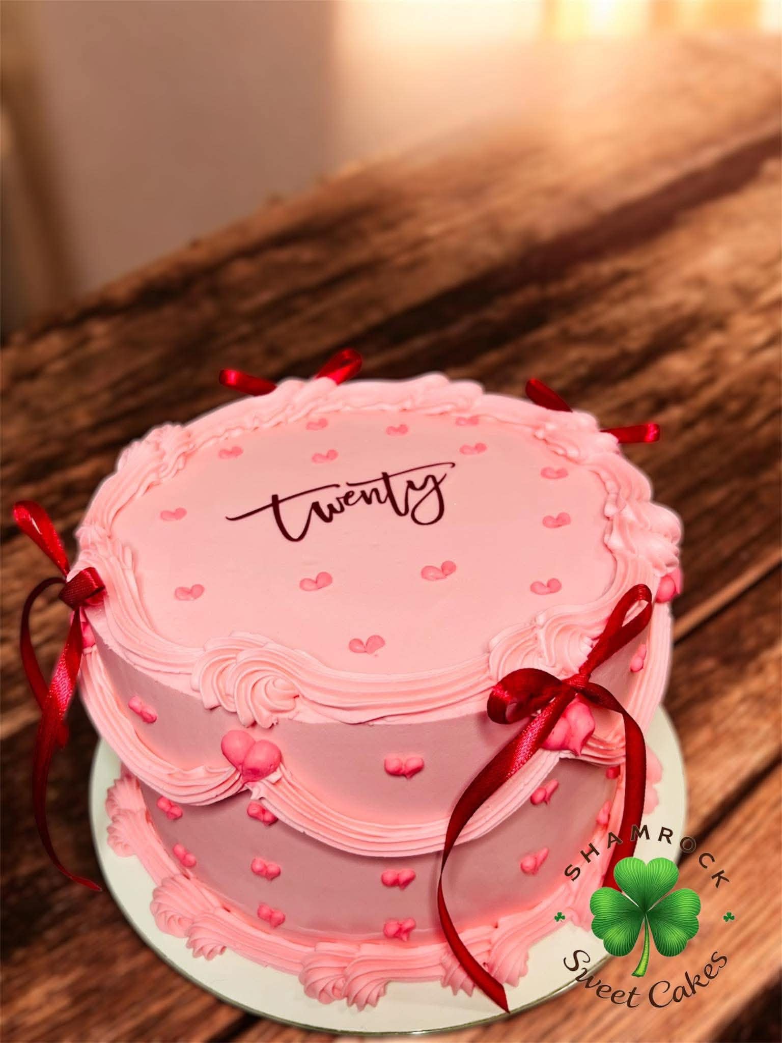 Custom cake design 13 by Shamrock Sweet Cakes