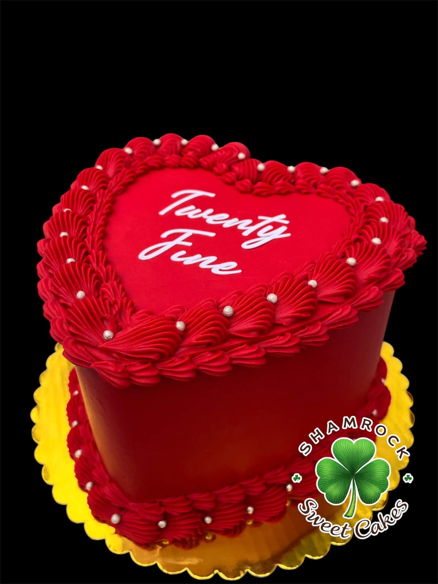 Custom cake design 19 by Shamrock Sweet Cakes