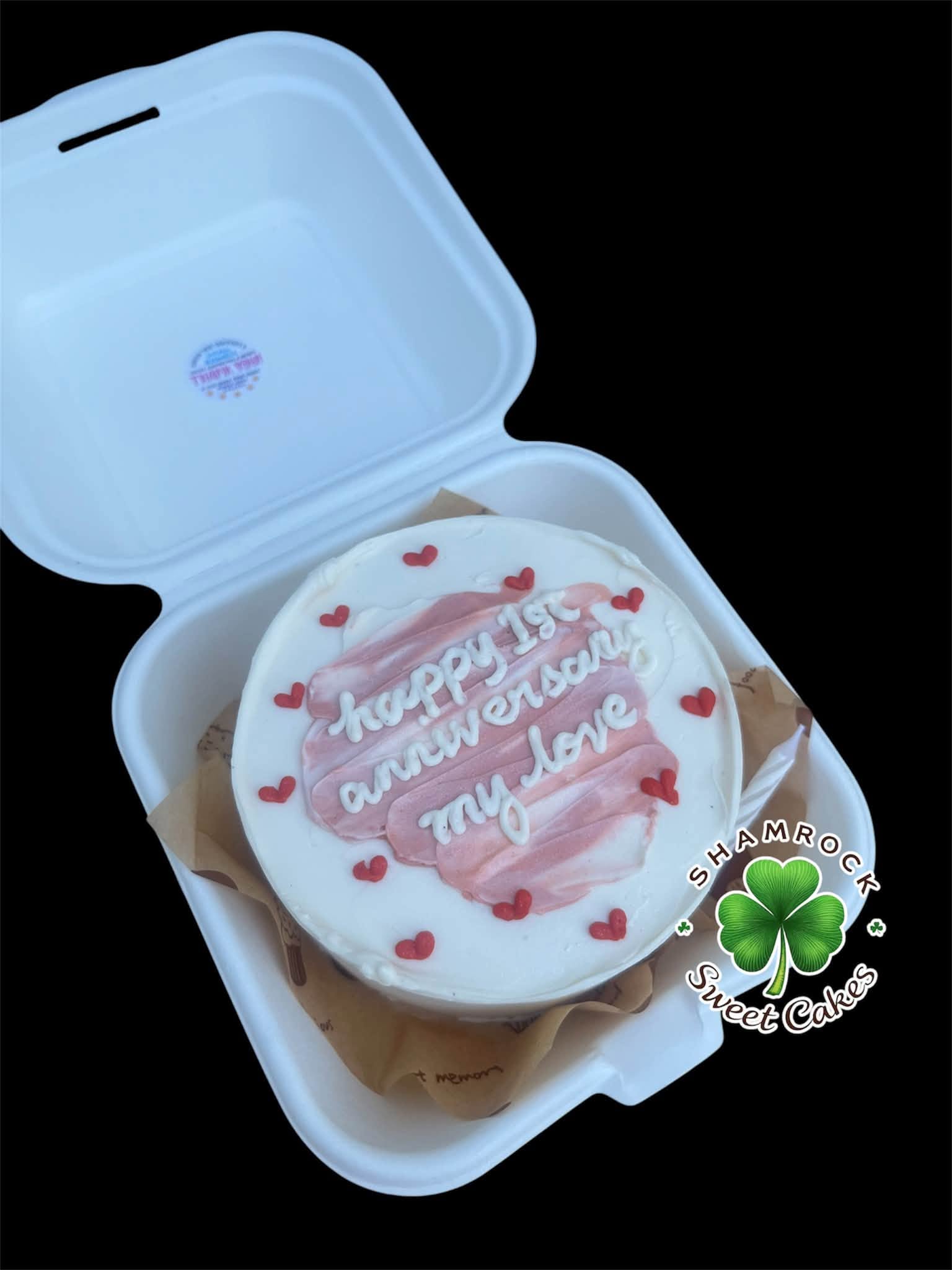 Custom cake design 20 by Shamrock Sweet Cakes